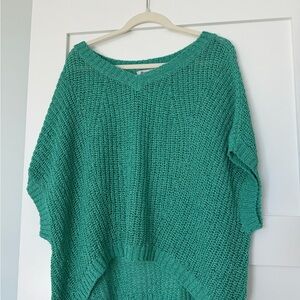 Tommy Bahama Women's V-Neck Sweater in Teal